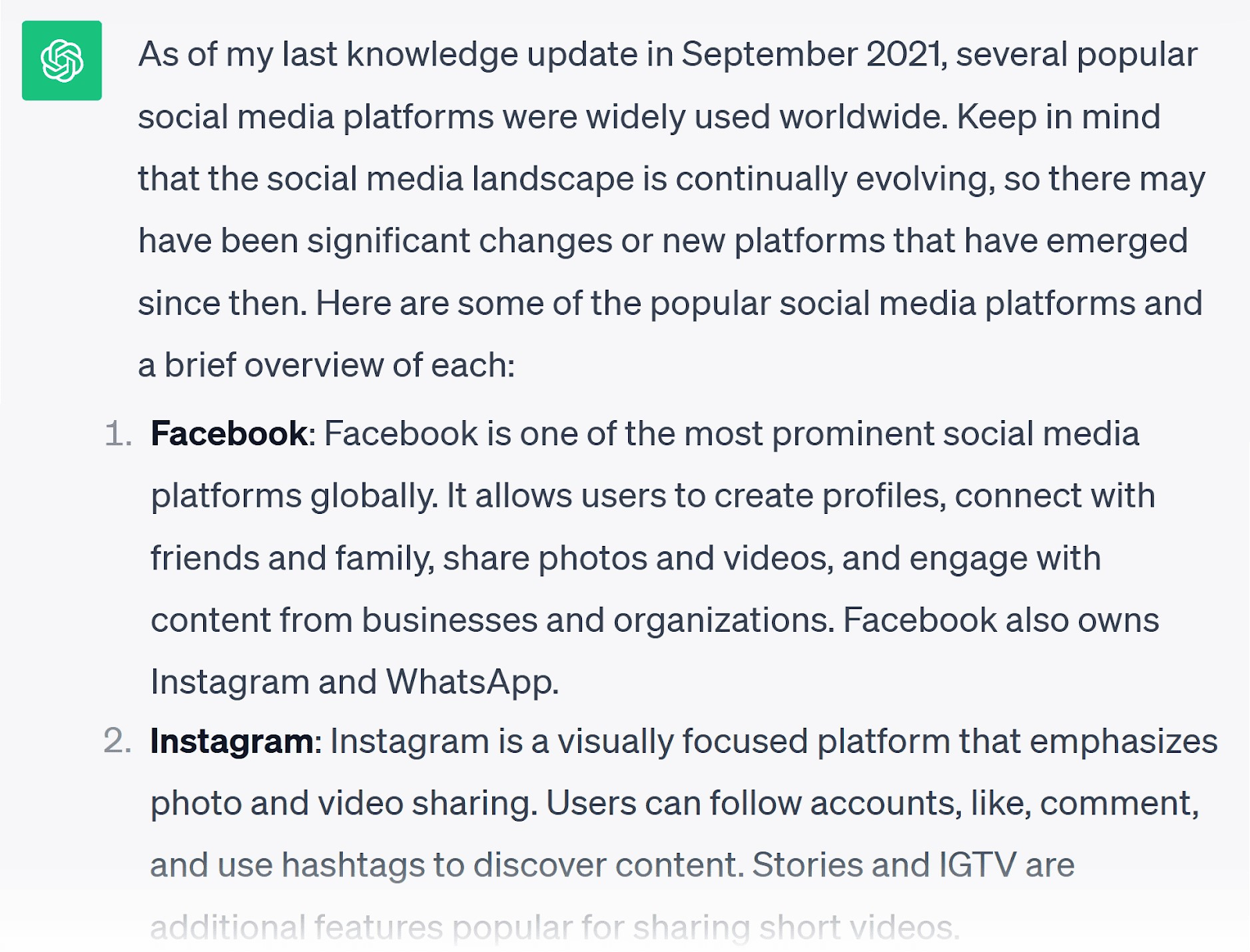 Un prompt che chiede a ChatGPT di discutere le piattaforme di social media più popolari