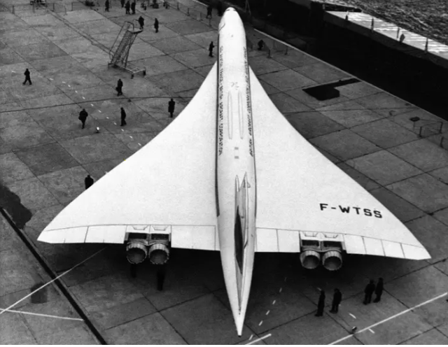 Concorde: The first supersonic aircraft