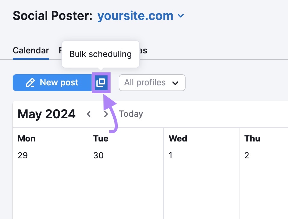 “Bulk scheduling” icon adjacent  to the “New post” fastener  clicked connected  "Social Poster."