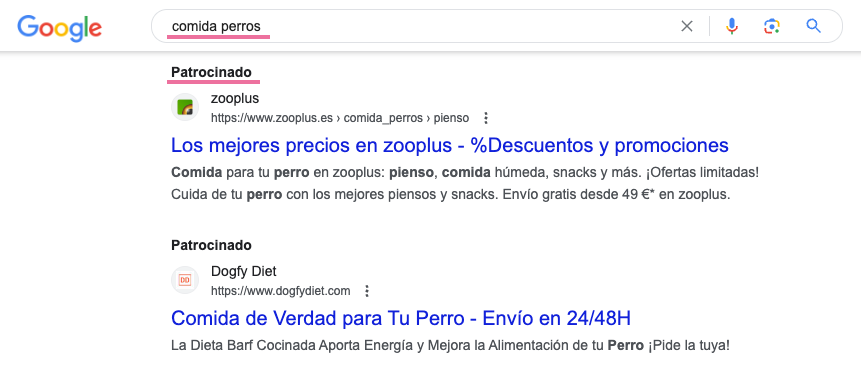 Ejemplo de anuncio en los resultados de búsqueda para "comida perros"